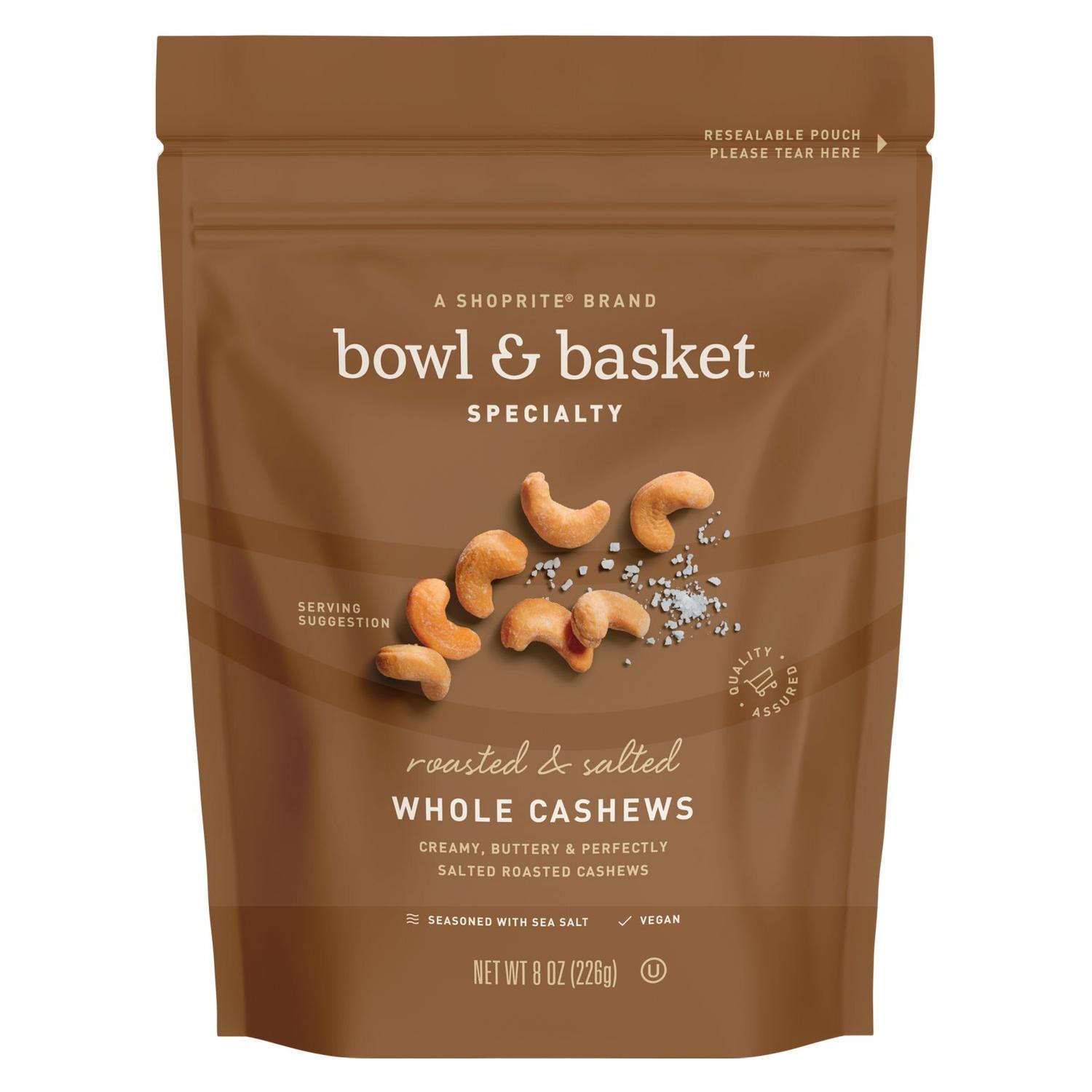 Bowl & Basket Cashews / Pepitas de Marañón Enteros Roasted Salados, 8 OZ